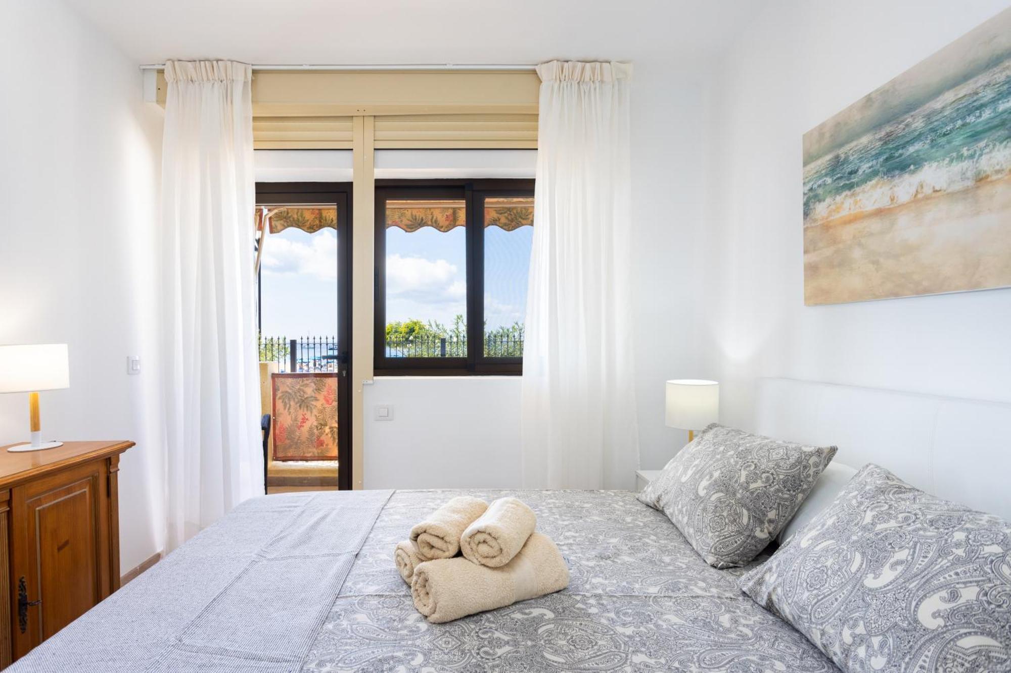 Frontline Playa Las Vistas With Pool, Parking, Sea Los Cristianos  Zewnętrze zdjęcie
